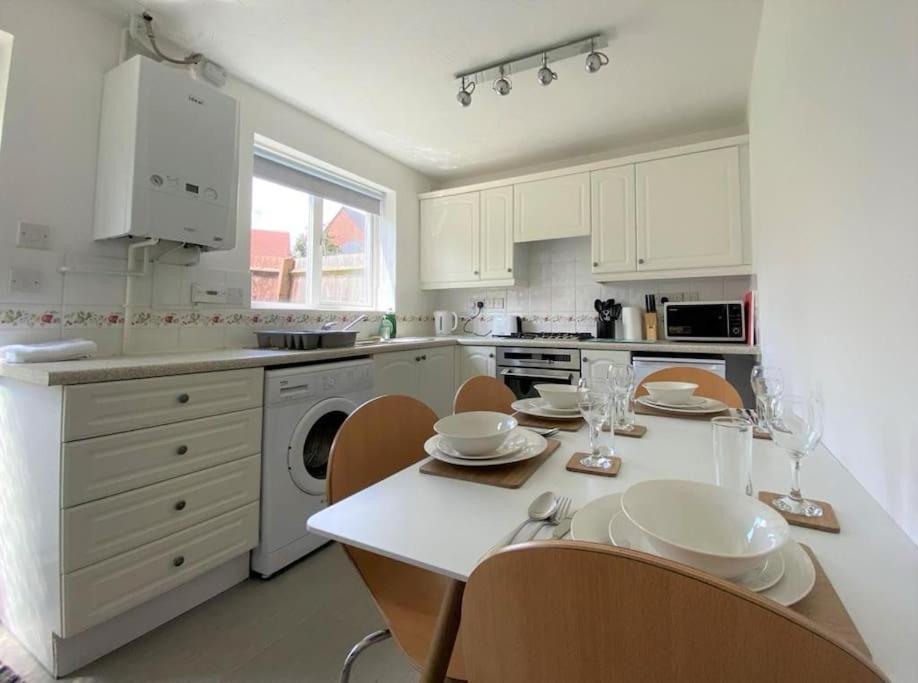 Charming Home In Wellingborough Εξωτερικό φωτογραφία