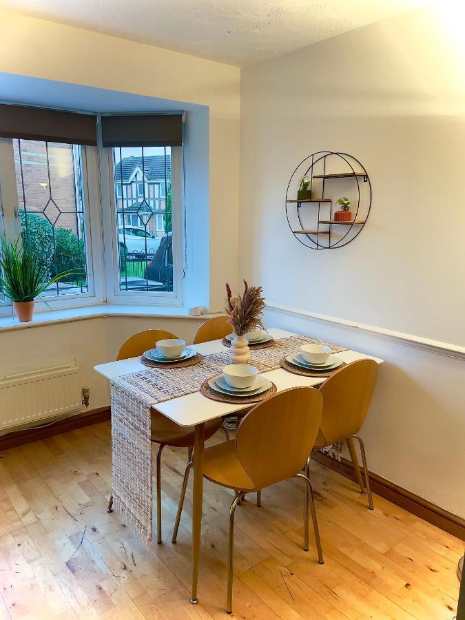 Charming Home In Wellingborough Εξωτερικό φωτογραφία